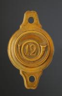 BOSSETTE POUR MORS TROUPE DU 12ème RÉGIMENT DE CHASSEURS À CHEVAL, modèle 1855, Second Empire. 27004-1