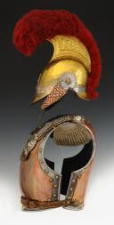 Photo 7 : CASQUE ET CUIRASSE D'OFFICIER DE CARABINIERS, modèle 1810, Premier Empire. 33671-33610(3616)