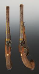 Photo 7 : COFFRET DE PISTOLETS DE DUEL À PERCUSSION, signés « CANON À RUBANS », Monarchie de Juillet - Second Empire. 29177