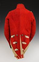 Photo 4 : HABIT TROUPE DE GRENADIERS DU 8ème RÉGIMENT D'INFANTERIE SUISSE DE LA GARDE ROYALE, modèle 1816, Restauration. 31669C