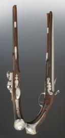 Photo 5 : PAIRE DE PISTOLETS D'ARÇON D'OFFICIER, France. Ancienne Monarchie, règne de Louis XV, vers 1730. 34613