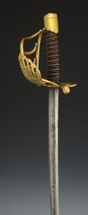 Photo 8 : DRAGOON OFFICER'S SWORD, known as "battle guard", First Empire. 33693
