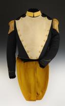 Photo 2 : HABIT DE GRANDE TENUE DE CAPITAINE DES VOLTIGEURS DE LA GARDE IMPÉRIALE, modèle 1854-1860, Second Empire. 32633