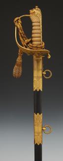 SABRE D'OFFICIER DE LA MARINE INDIENNE AYANT APPARTENU AU COMMANDER HEDLEY VICARS BANFIELD, Commandant du vaisseau HMIS LAWRENCE en 1940, Première moitié du XXème siècle. 32670