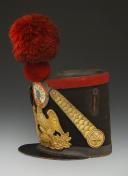 Photo 3 : SHAKO DE L'ÉCOLE SPÉCIALE MILITAIRE DE SAINT-CYR, modèle du 31 juillet 1837, Monarchie de Juillet. 33348