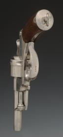 Photo 6 : REVOLVER D'ORDONNANCE DE MARINE, modèle 1873 première série calibre 12 mlm, Troisième République. 33601