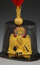 Photo 3 : SHAKO D'OFFICIER DE GRENADIERS DU 17ème RÉGIMENT D'INFANTERIE DE LIGNE, modèle 1860, Second Empire. 33447