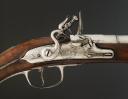 Photo 3 : PISTOLET D'ARÇON, modèle civil. Ancienne Monarchie, règne de Louis XV, vers 1740. 34619