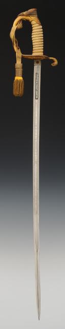 Photo 4 : SABRE AYANT APPARTENU AU LIEUTENANT DE L'US NAVY GLENN LEWIS DUNAGAN, modèle 1852, Première moitié du XIXème siècle (vers 1937-1939). 32678