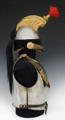 Photo 6 : HELMET AND CUIRASS OF CUUIRASSIERS, July Monarchy - Second Empire. 27700-27768