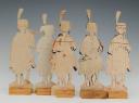 Photo 2 : CHASSEURS À CHEVAL DE LA GARDE IMPÉRIALE PREMIER EMPIRE EN GRANDE TENUE : SOLDATS DE STRASBOURG FIGURINE DE CARTE EN CARTON gouaché par la famille WURTZ, deuxième tiers du XIXème siècle, vers 1815-1848. 31156-15