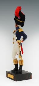 Photo 4 : MARCEL RIFFET - FOOT GRENADIER OFFICER OF THE IMPERIAL GUARD FIRST EMPIRE: dressed figurine, 20th century. 26433