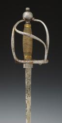 Photo 7 : SABRE D'OFFICIER DE CAVALERIE, modèle 1767, Ancienne Monarchie (1767-1763). 30416
