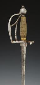 Photo 9 : SABRE D'OFFICIER DE CAVALERIE, modèle 1767, Ancienne Monarchie (1767-1763). 30416