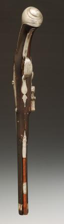 Photo 5 : PISTOLET D'ARÇON DE GARDE-DU-CORPS DU ROI, modèle de 1755. Ancienne Monarchie, règne de Louis XV, vers 1755. 34622