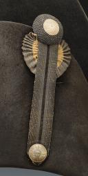 Photo 2 : CHAPEAU BICORNE DES GARDES DU CORPS DE LA MAISON MILITAIRE DU ROY, compagnie écossaise (1ère), modèle 1820, Restauration. 29806