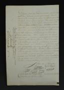 Photo 2 : Prisonniers de guerre. 2ème Bataillon des Chasseurs de la Martinique. LETTRE SIGNÉE DES OFFICIERS DE CE BATAILLON FAITS PRISONNIERS PAR LES ANGLAIS ET LIBÉRÉS, SOUHAITANT ÊTRE RÉINTÉGRÉS DANS UN RÉGIMENT EN FRANCE, 1794. 18910-28