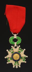 Photo 4 : TWO REPRODUCTIONS OF A KNIGHT'S CROSS OF THE LEGION OF HONOUR SECOND EMPIRE AND ONE OF AN OFFICER THIRD REPUBLIC. 26394-26395