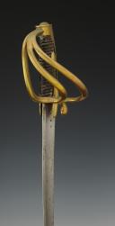 Photo 7 : LIGHT CAVALRY SABER SIGNED FROM THE MANUFACTURE OF VERSAILLES, model Year XI (1802), First Empire. 28217