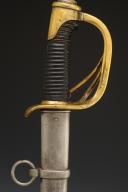 Photo 3 : SABRE TROUPE DE CAVALERIE LÉGÈRE, modèle 1822 modifié Troisième République. 30709-4