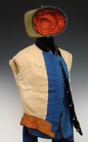 Photo 9 : UNIFORME D'OFFICIER DE CHASSEURS D'AFRIQUE, Second Empire - Troisième République. 33899