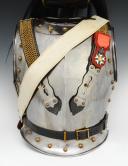 Photo 4 : CASQUE ET CUIRASSE D'OFFICIER DES CUIRASSIERS DE LA GARDE IMPÉRIALE, modèle 1854, Second Empire. 27047