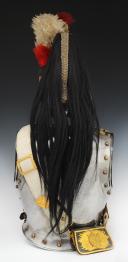 Photo 7 : CASQUE ET CUIRASSE D'OFFICIER DES CUIRASSIERS DE LA GARDE IMPÉRIALE, modèle 1854, Second Empire. 27047