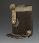 SHAKO DE CAPITAINE DU 1er RÉGIMENT DE CHASSEURS À CHEVAL, Restauration (1818-1822). 33758