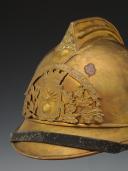 Photo 2 : CASQUE TROUPE DE SAPEURS-POMPIERS DE LA COMMUNE DE SAINT JOUIN DE MARNES, type 1895, Troisième République. 24512