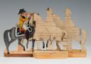 Photo 2 : CAVALERIE CUIRASSIERS RÉVOLUTION : SOLDATS DE STRASBOURG FIGURINE DE CARTE EN CARTON gouaché par la famille WURTZ, deuxième tiers du XIXème siècle, vers 1815-1848. 31156-40