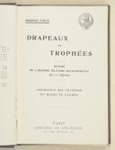 Photo 2 : NIOX. Drapeaux et trophées.
