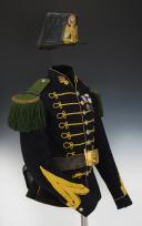 Photo 5 : UNIFORM OF CORPORAL FRÉDériC THÉBAULT, OF THE FOOT HUNTER BATTALION OF THE IMPERIAL GUARD, Second Empire. 26846