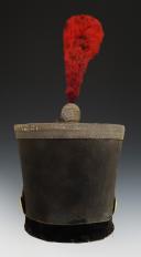 Photo 5 : SHAKO D'OFFICIER DU 11ème RÉGIMENT D'INFANTERIE, modèle 1830, Monarchie de Juillet. 27702