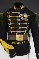 Photo 7 : UNIFORM OF CORPORAL FRÉDériC THÉBAULT, OF THE FOOT HUNTER BATTALION OF THE IMPERIAL GUARD, Second Empire. 26846
