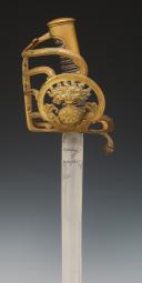 Photo 4 : SABRE DE GRENADIERS À CHEVAL DE LA MAISON DU ROI, modèle 1814 modifié 1816, Restauration. 32703