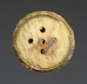 Photo 2 : BOUTON D'AIDE DE CAMP, modèle du 2 septembre 1775, Ancienne Monarchie. 32151-2