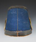 Photo 4 : SHAKO DE L'ÉCOLE IMPÉRIALE MILITAIRE DE SAINT-CYR, modèle 1855, Second Empire. 29934-1