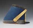 Photo 5 : SHAKO DE L'ÉCOLE IMPÉRIALE MILITAIRE DE SAINT-CYR, modèle 1855, Second Empire. 29934-1