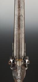 Photo 5 : SHOTGUN WITH SILVER FITTINGS FROM THE MANUFACTURE OF VERSAILLES, by Nicolas Boutet, Restoration - July Monarchy. 33553