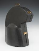 Photo 12 : CASQUE DES GARDES DU CORPS DU ROI, premier modèle, 1814, Restauration. 30003
