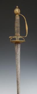 Photo 3 : ÉPÉE À LA MOUSQUETAIRE, Ancienne Monarchie, règne de Louis XV vers 1750 (préréglementaire 1767). 28793
