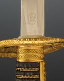 Photo 8 : SABRE D'OFFICIER DE LA MARINE BELGE, type 1853 pour la Marine Française, Règne du Prince Baudouin, vers 1950-1960. 32647