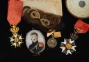 Photo 2 : LÉGIONS D'HONNEUR, PORTRAIT MINIATURE ET SOUVENIRS DU CAPITAINE AIDE DE CAMP PIERRE CASSAIGNE, Premier Empire. 29107