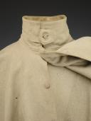 Photo 4 : MANTEAU À ROTONDE DU 1er RÉGIMENT DE CHASSEURS À CHEVAL, Second Empire. 23088