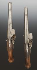 Photo 7 : PAIR OF PISTOLS OF THE CARABINIERS OF MONSIEUR, Old Monarchy, circa 1780. 30080