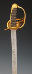 Photo 8 : SABRE DES GARDES DU CORPS DU ROI, modèle 1814, Restauration. 34371