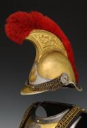 Photo 5 : CASQUE ET CUIRASSE TROUPE DE CARABINIERS DE LA GARDE IMPÉRIALE, modèle 1858, Second Empire. 32152