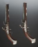 Photo 2 : PAIR OF OFFICER'S FLINTLOCK PISTOLS, Former Monarchy reign of Louis XVI, circa 1760. 34641