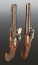 Photo 6 : PAIRE DE PISTOLETS À SILEX D'OFFICIER SIGNÉS FEUILLET, ARQUEBUSIER À GRENOBLE, Premier Empire. 33737