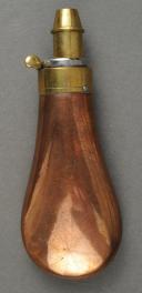 Photo 1 : Powder flask from a case, 19th century.
